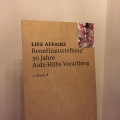 Schrift Eingang Erdgeschoss